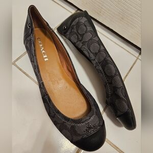 Coach Chelsea signature flats gray black womens size 8.5 shoes